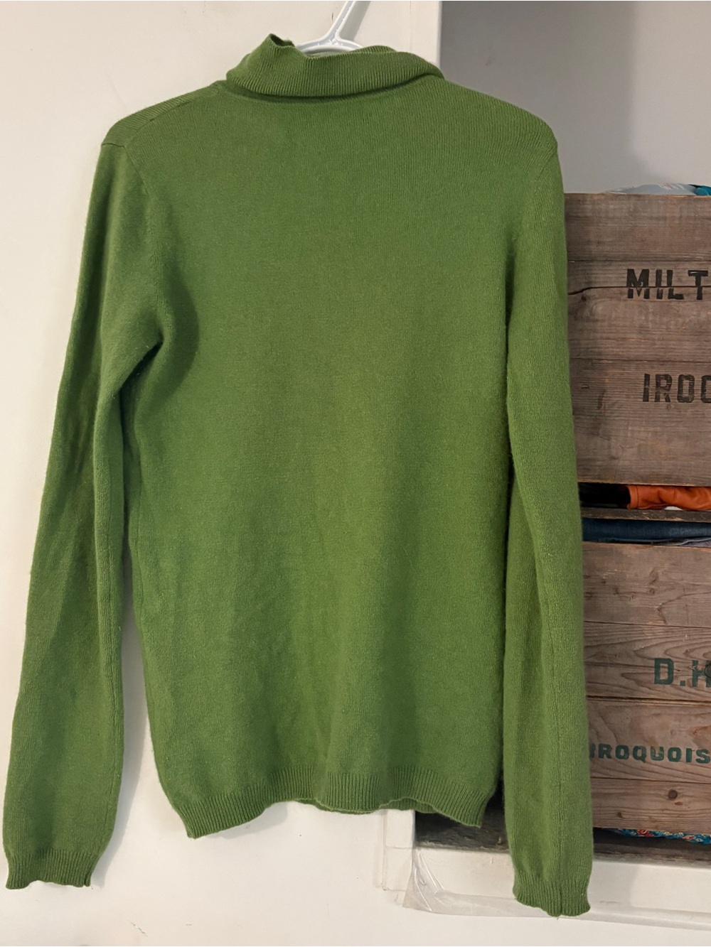 Green Chartreuse Knit Turtleneck Sweater Size Small